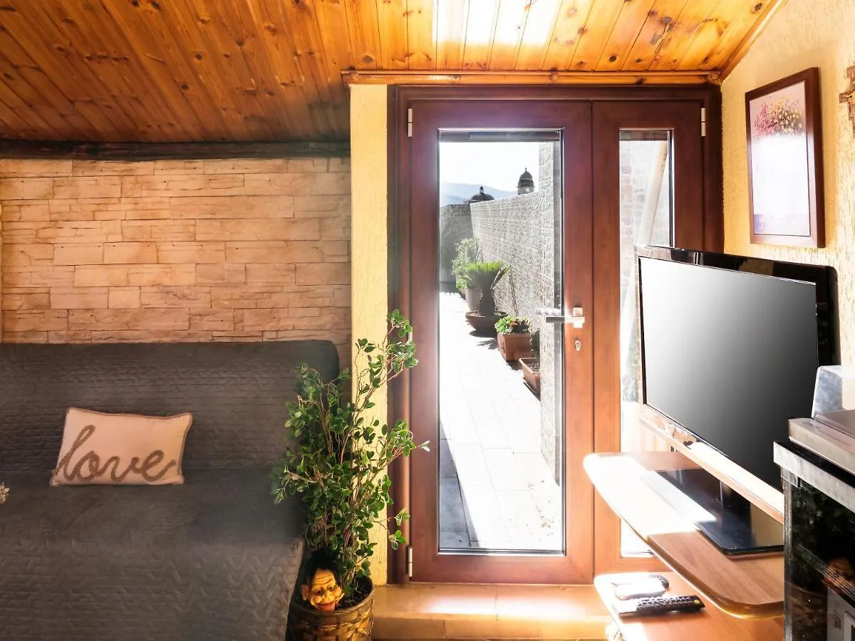 Bed & Breakfast B&B Laura Dolianova