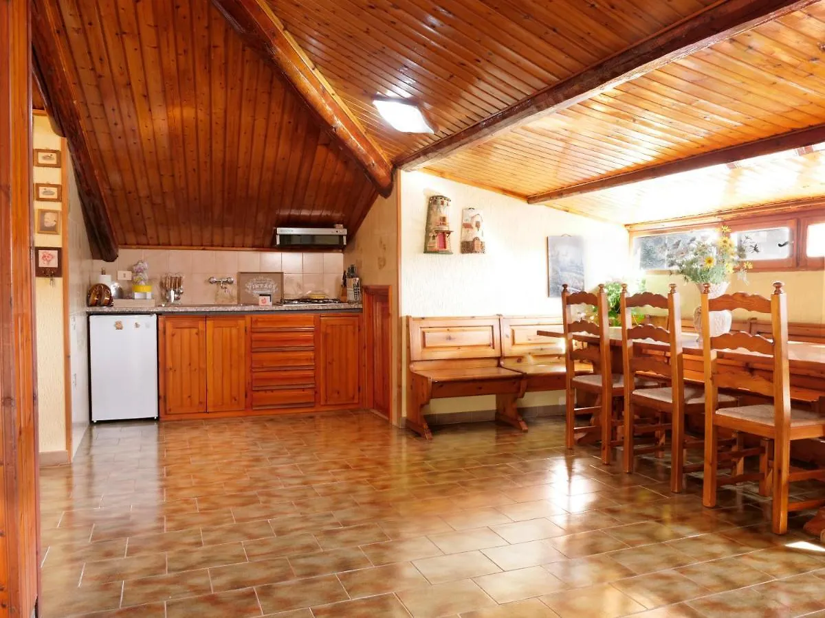 B&B Laura Dolianova Bed & Breakfast
