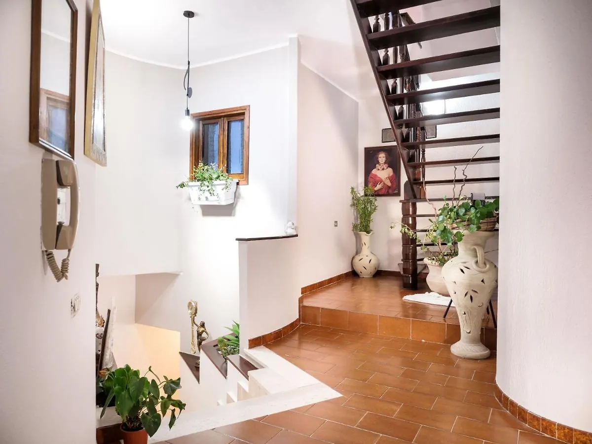B&B Laura Dolianova Italien