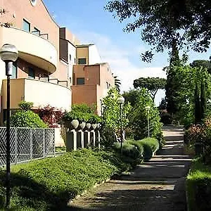 https://kaire.it-romehotels.com