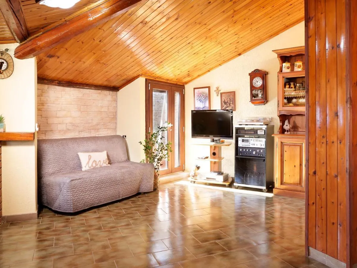 B&B Laura Dolianova